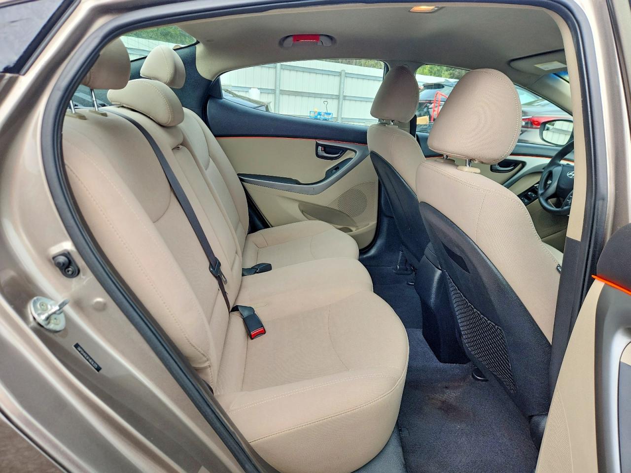 2015 HYUNDAI ELANTRA SE photo 10