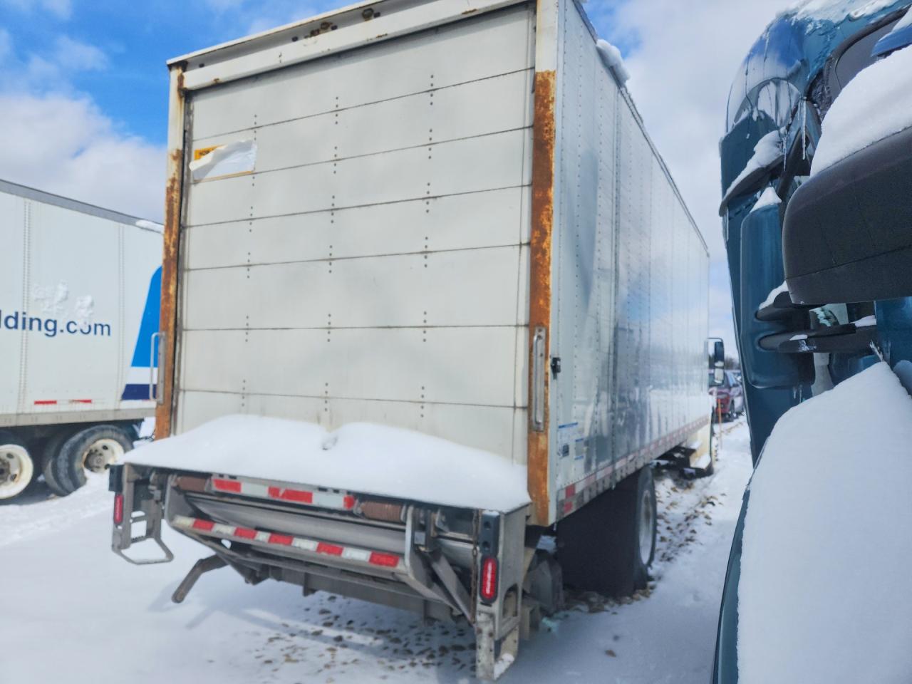 2017 FREIGHTLINER BUSINESS CLASS M2 BOX TRUCK photo 3