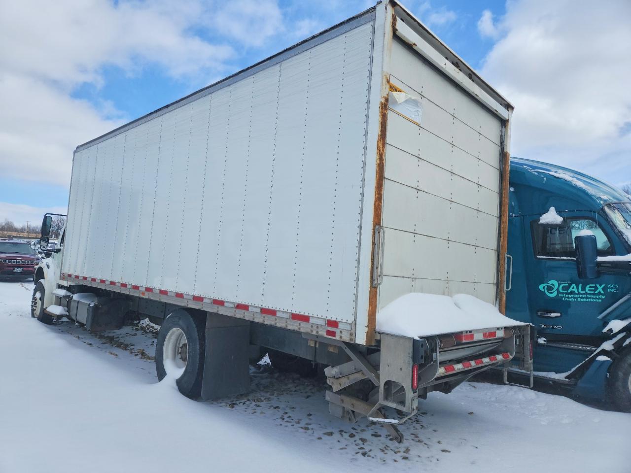 2017 FREIGHTLINER BUSINESS CLASS M2 BOX TRUCK photo 2