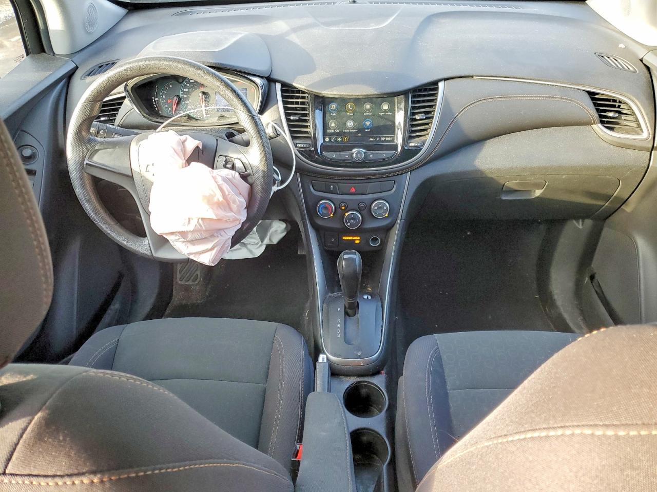 2019 CHEVROLET TRAX LS photo 8