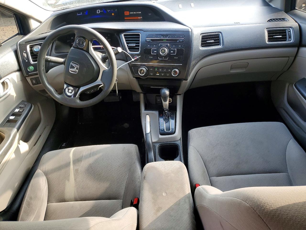 2013 HONDA CIVIC LX photo 8