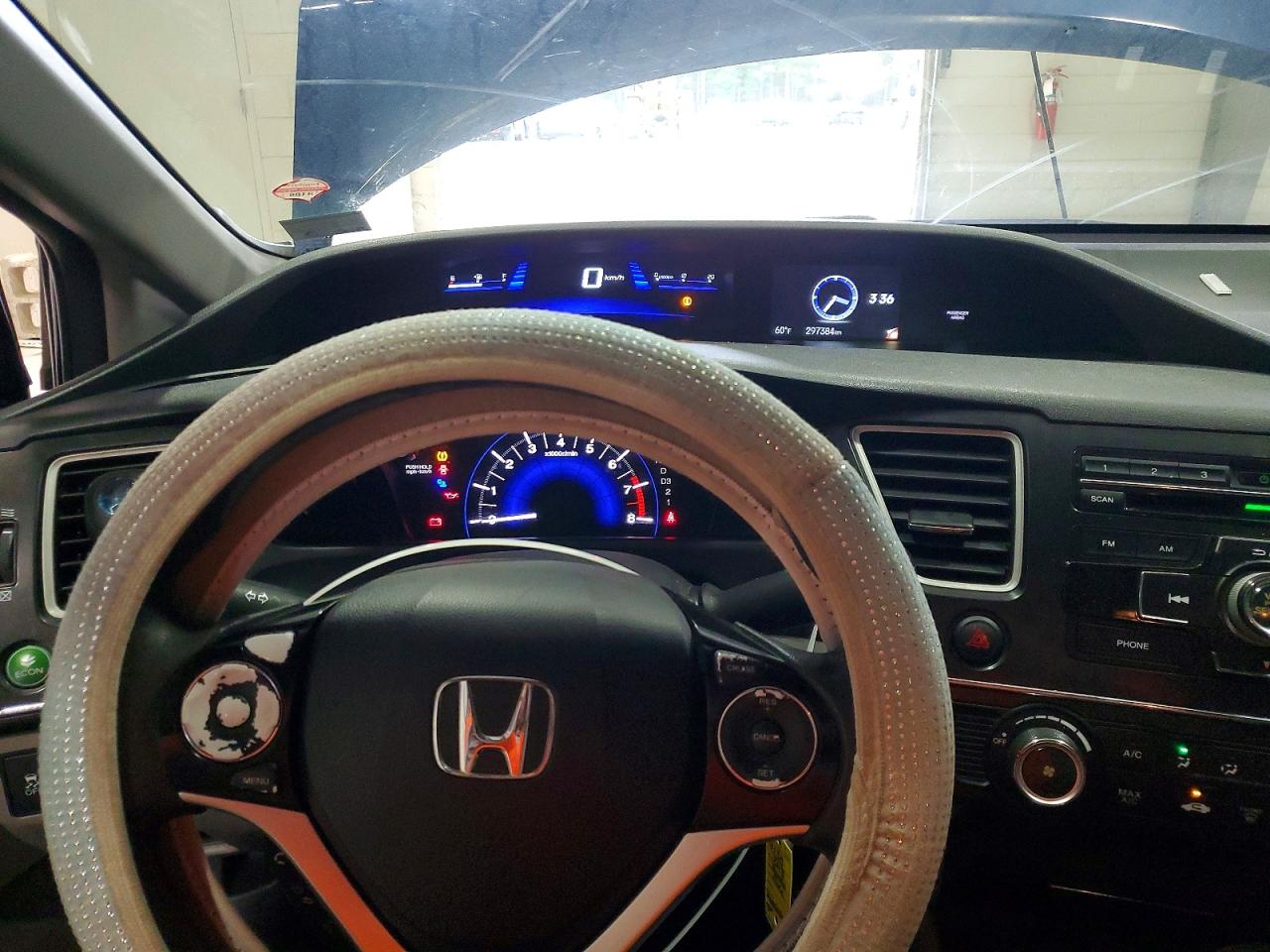 2013 HONDA CIVIC LX photo 9