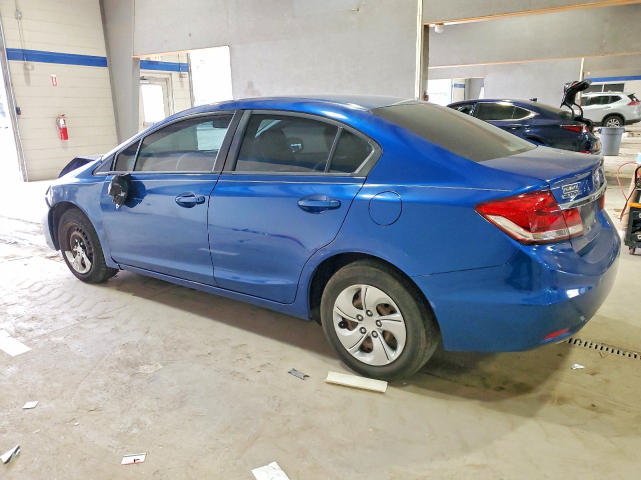 2013 HONDA CIVIC LX photo 2