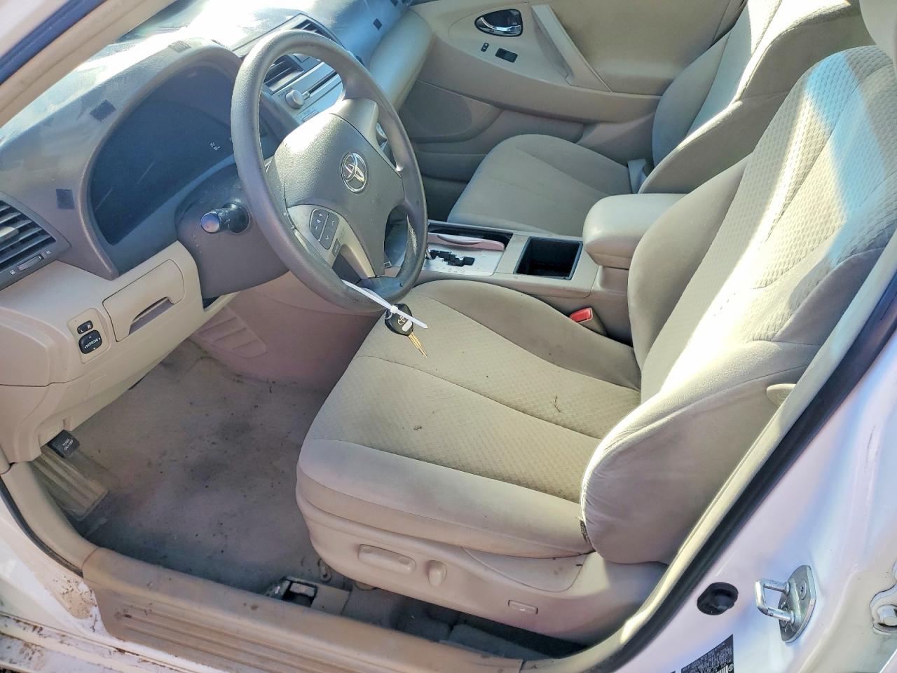 2009 TOYOTA CAMRY BASE photo 13