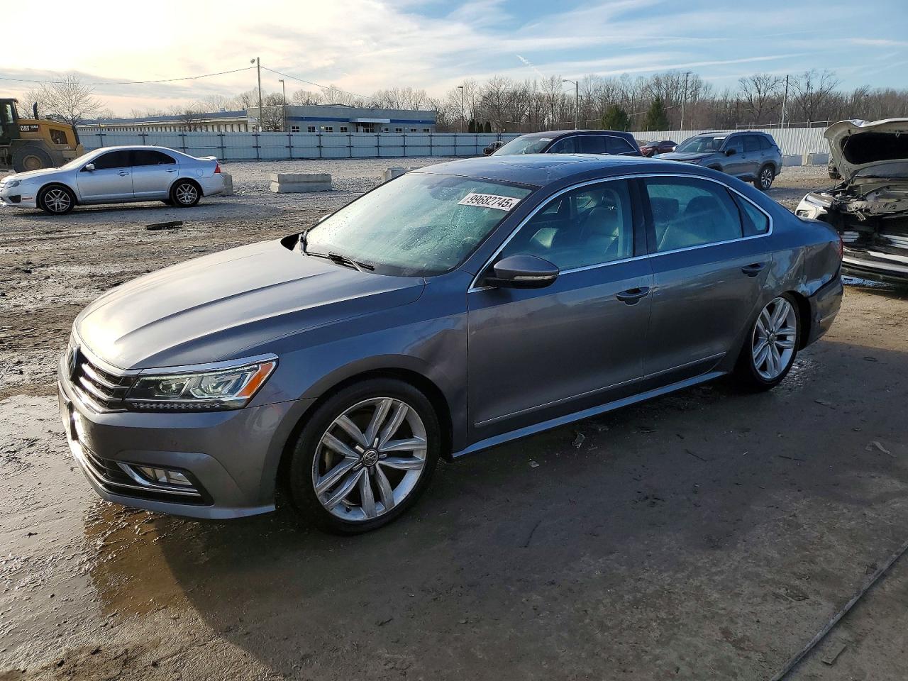 2017 VOLKSWAGEN PASSAT