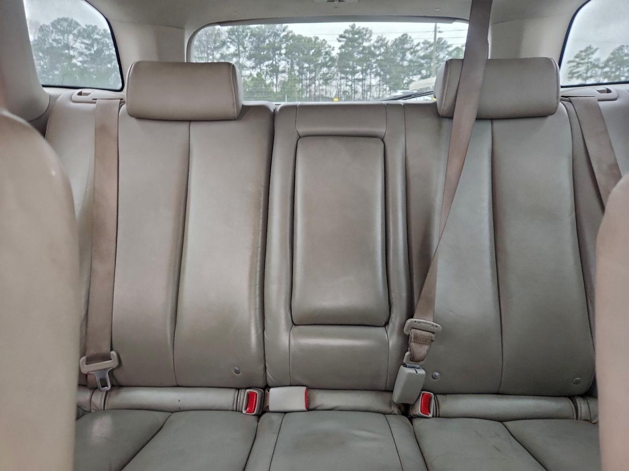 2010 MAZDA CX-7 photo 10
