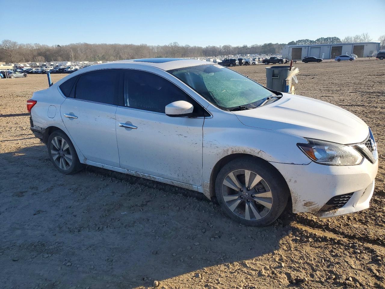 2019 NISSAN SENTRA S photo 4