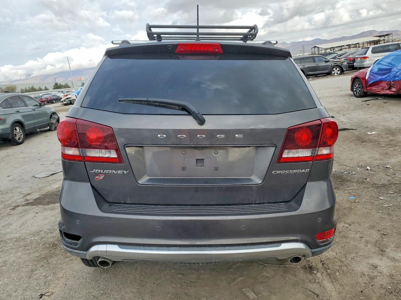 2018 DODGE JOURNEY CROSSROAD photo 6
