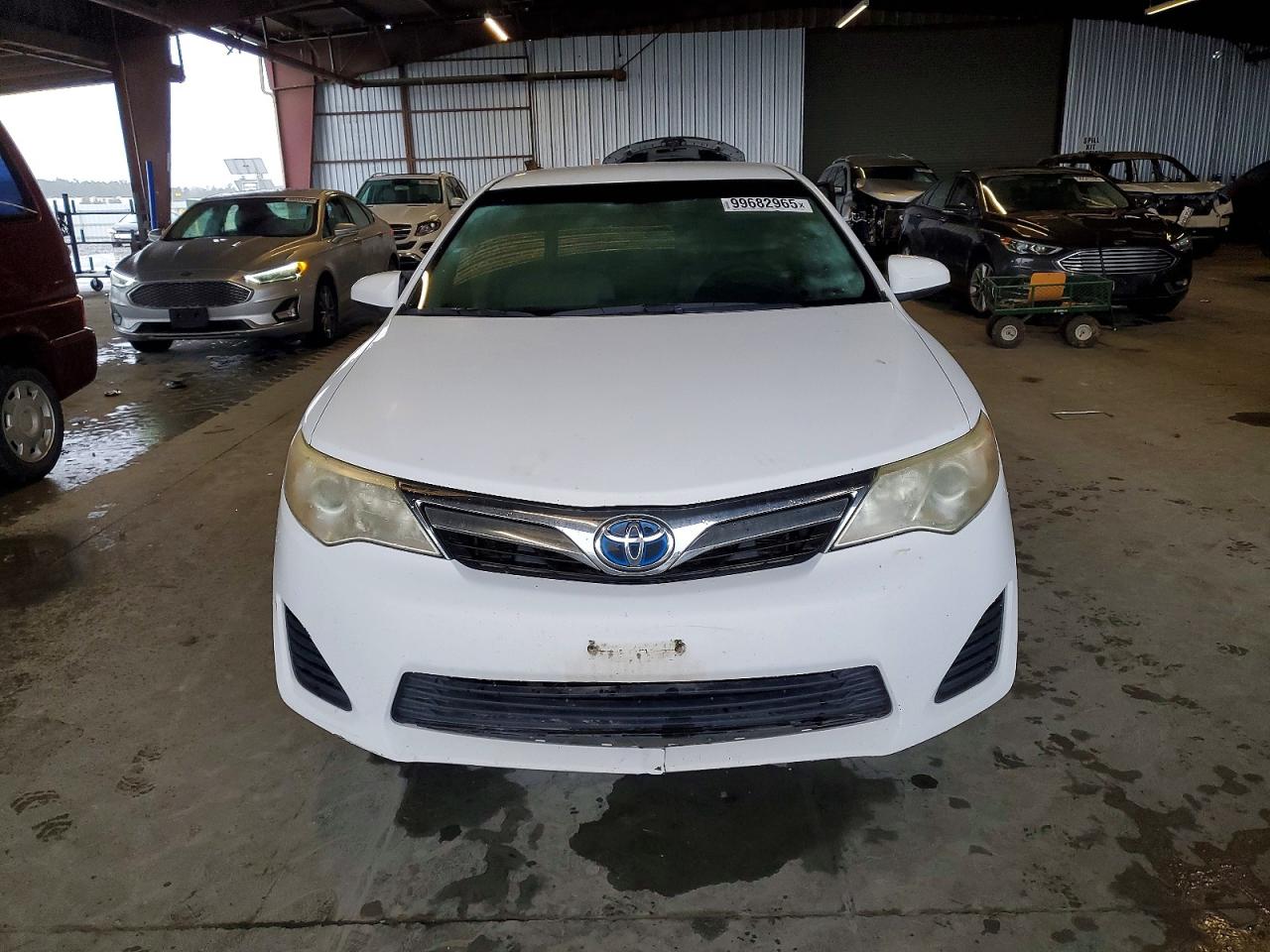 2013 TOYOTA CAMRY HYBRID photo 5