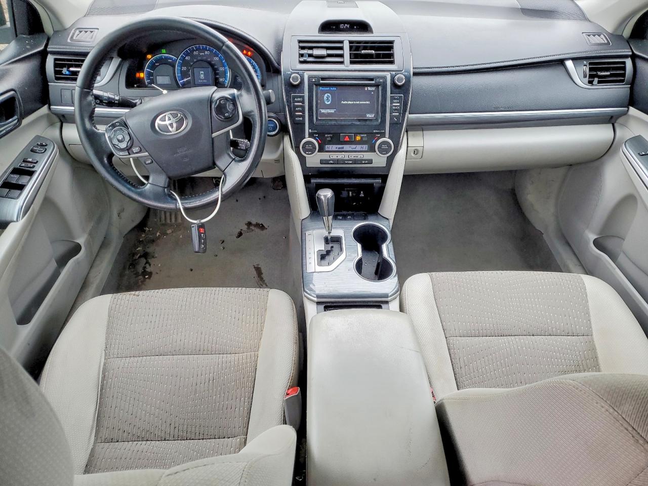 2014 TOYOTA CAMRY HYBRID photo 8