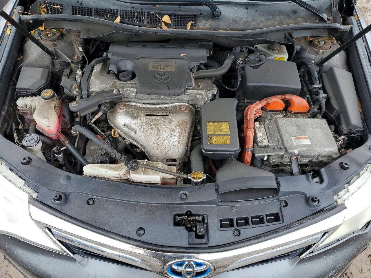 2014 TOYOTA CAMRY HYBRID photo 11