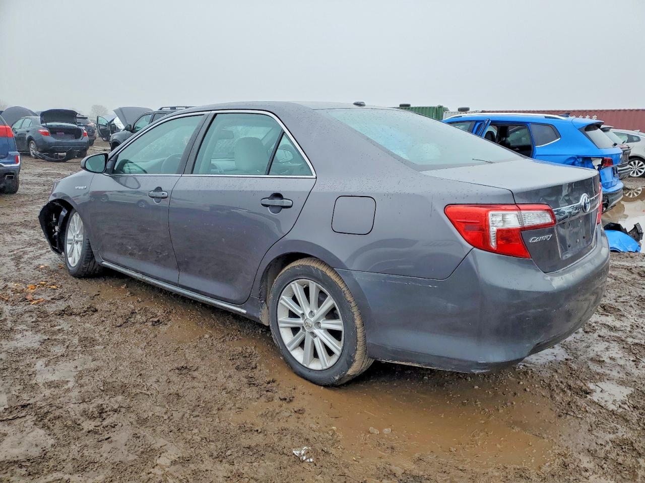 2014 TOYOTA CAMRY HYBRID photo 2