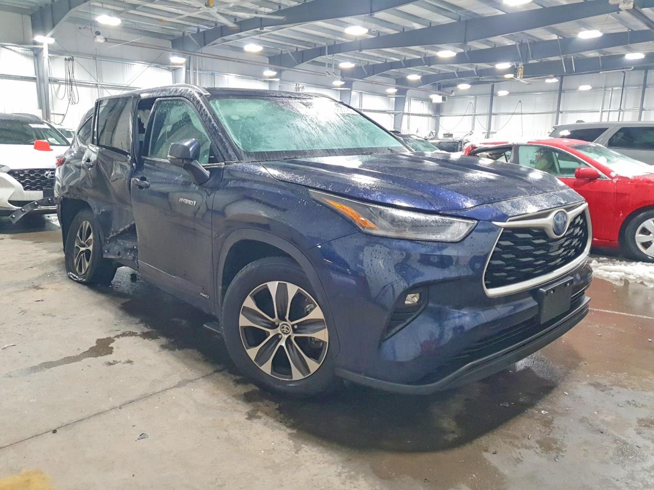 2021 TOYOTA HIGHLANDER HYBRID XLE photo 4