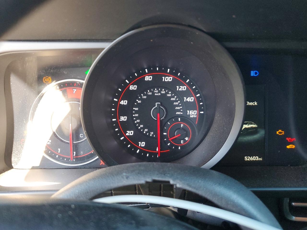 2023 HYUNDAI ELANTRA SE photo 9