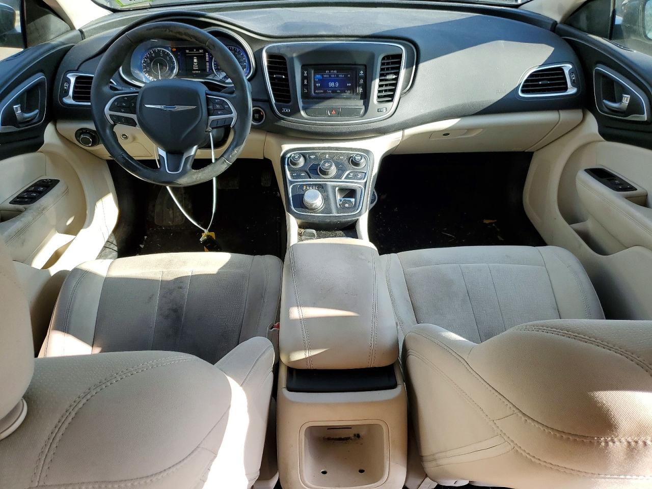 2015 CHRYSLER 200 LIMITED photo 8