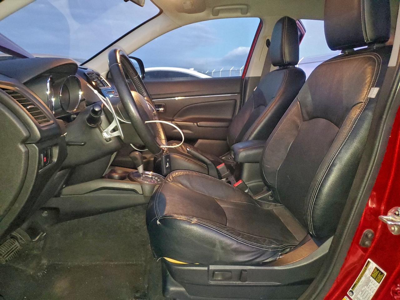 2015 MITSUBISHI OUTLANDER SPORT SE photo 7