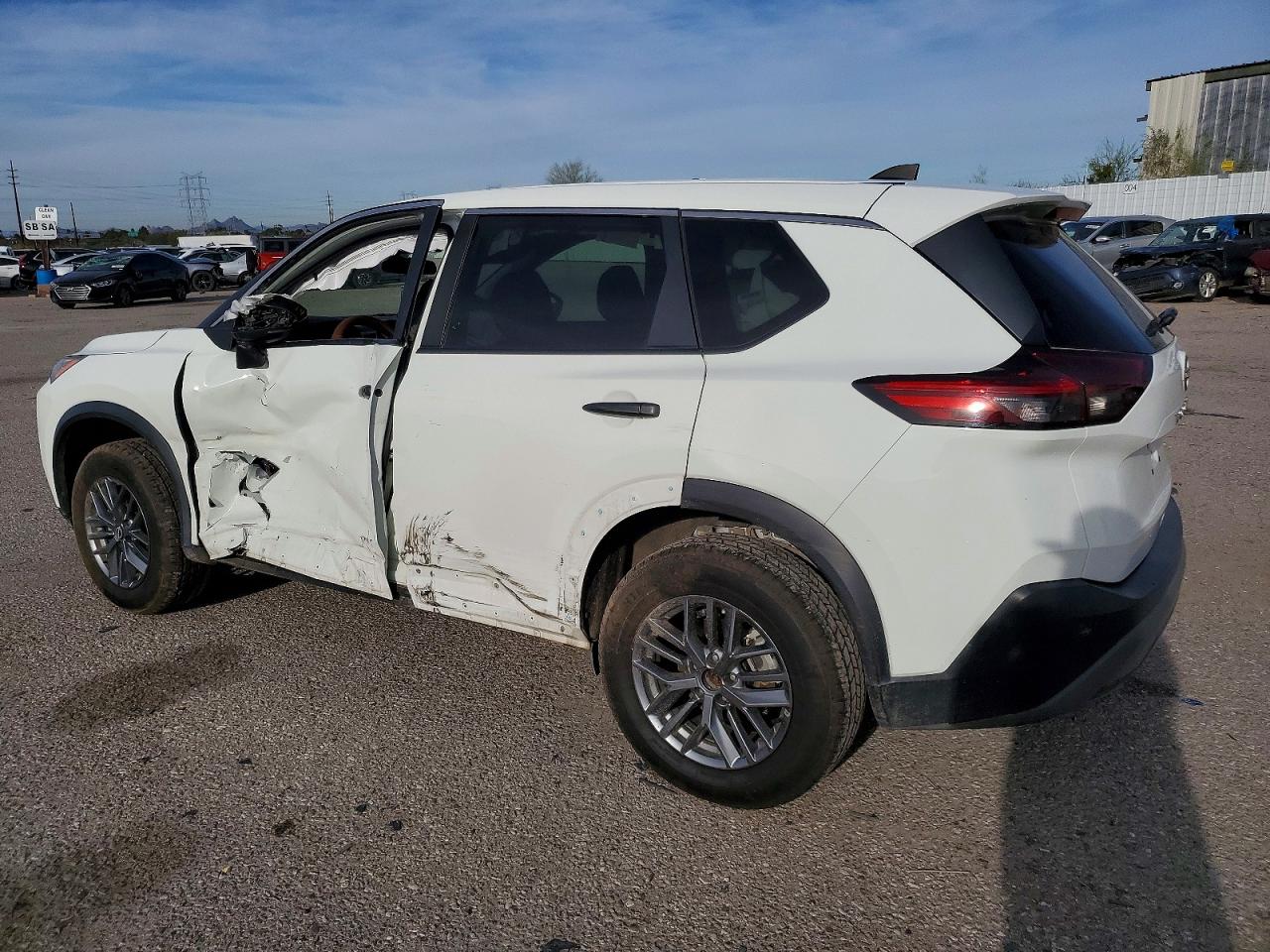 2023 NISSAN ROGUE S photo 2