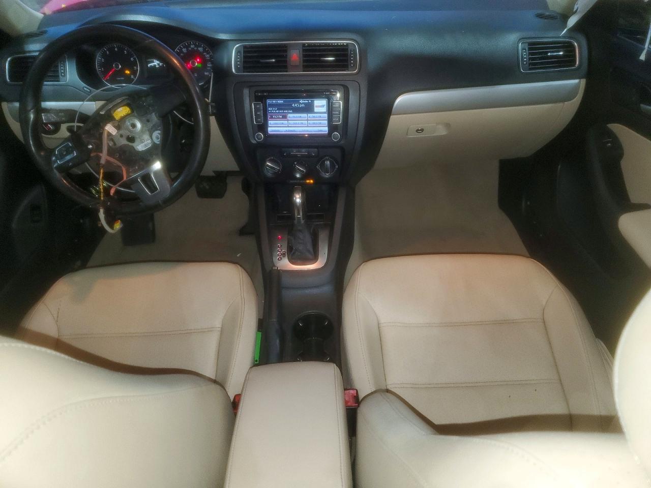 2013 VOLKSWAGEN JETTA SE photo 8