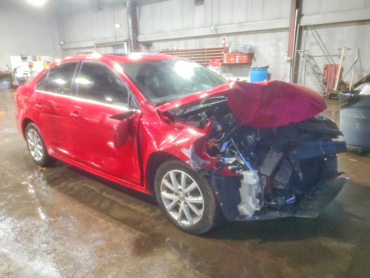 2013 VOLKSWAGEN JETTA SE photo 4