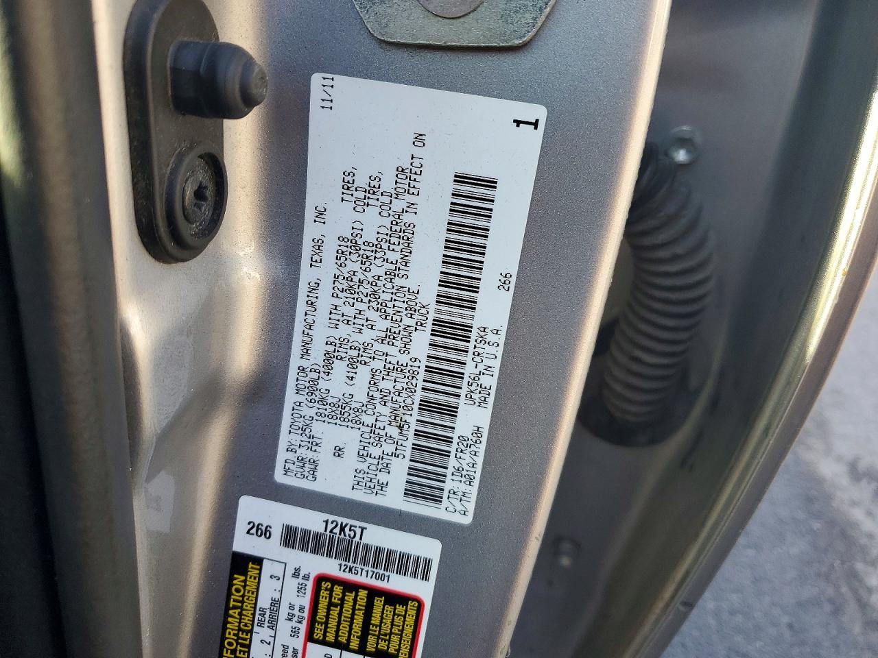 2012 TOYOTA TUNDRA DOUBLE CAB SR5 photo 12