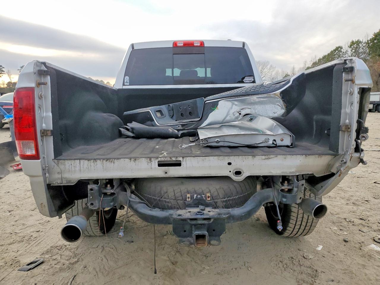 2011 DODGE RAM 1500 photo 6