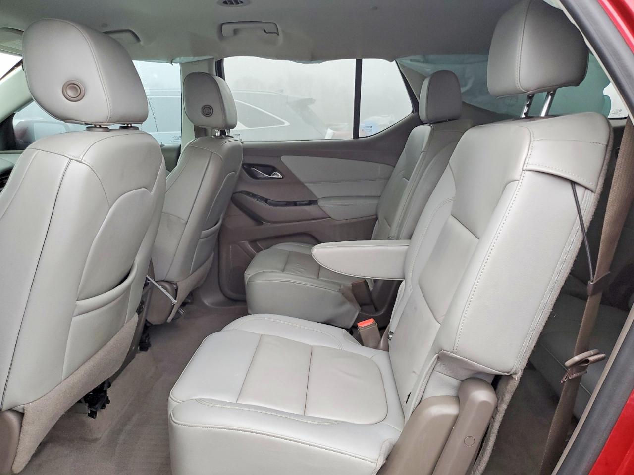 2020 CHEVROLET TRAVERSE LT photo 11