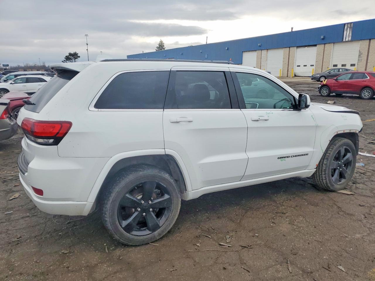 2015 JEEP GRAND CHEROKEE LAREDO photo 3