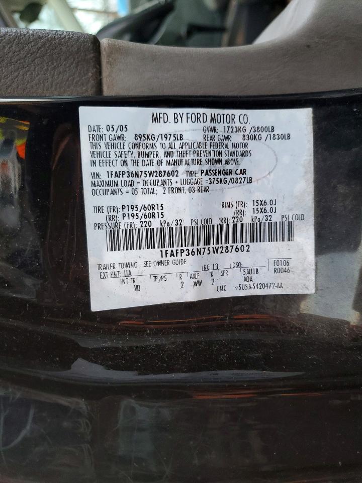 2005 FORD FOCUS ZXW photo 12