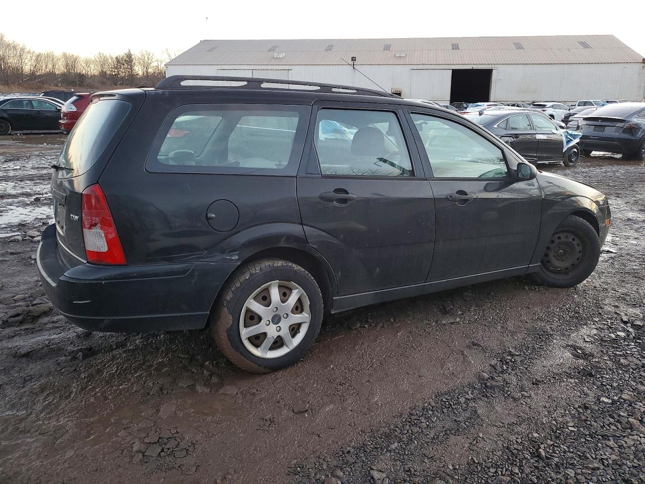 2005 FORD FOCUS ZXW photo 3