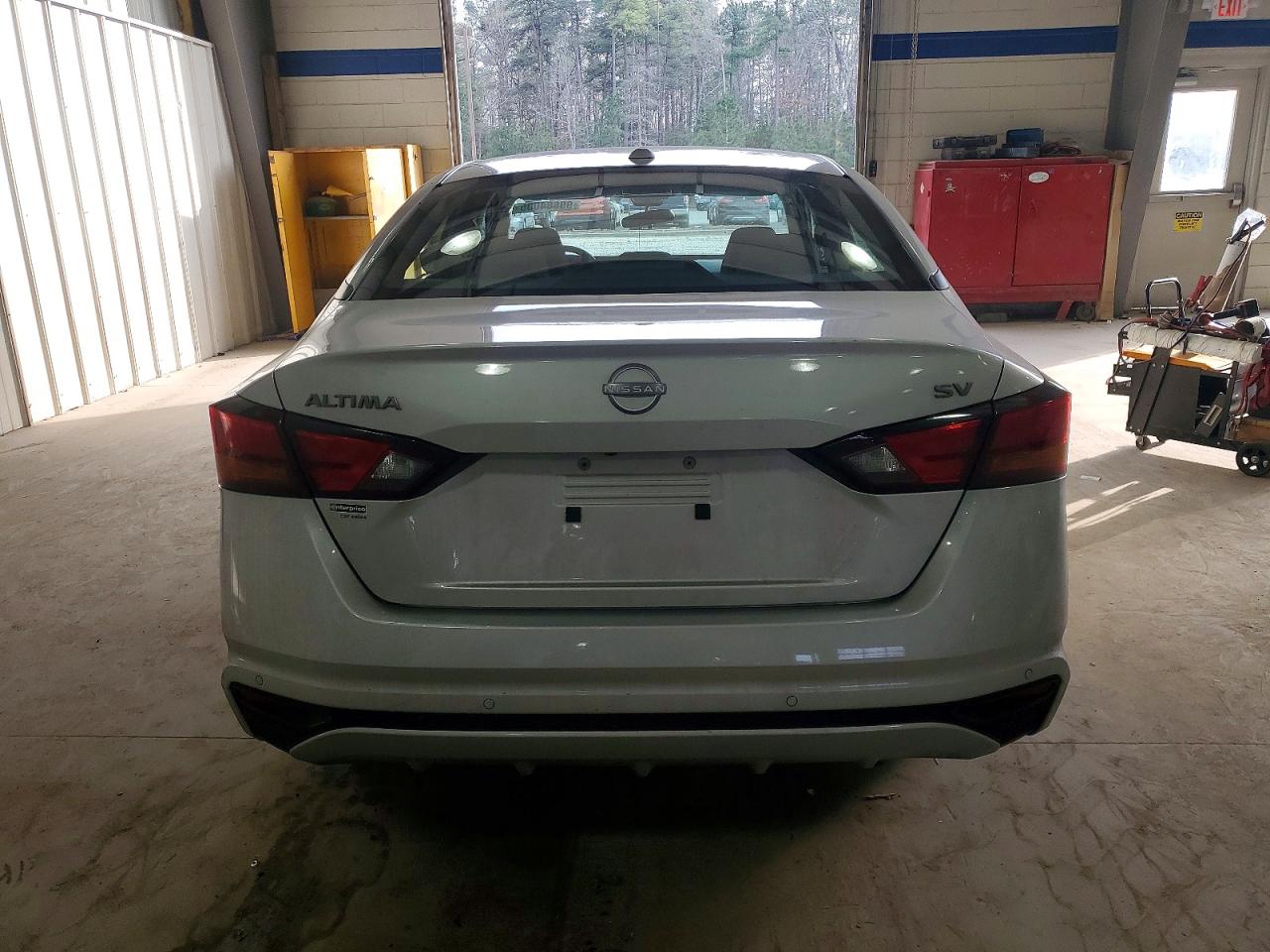 2024 NISSAN ALTIMA SV photo 6
