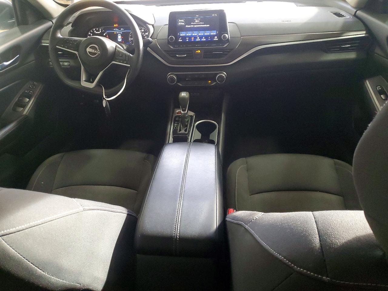 2024 NISSAN ALTIMA SV photo 8