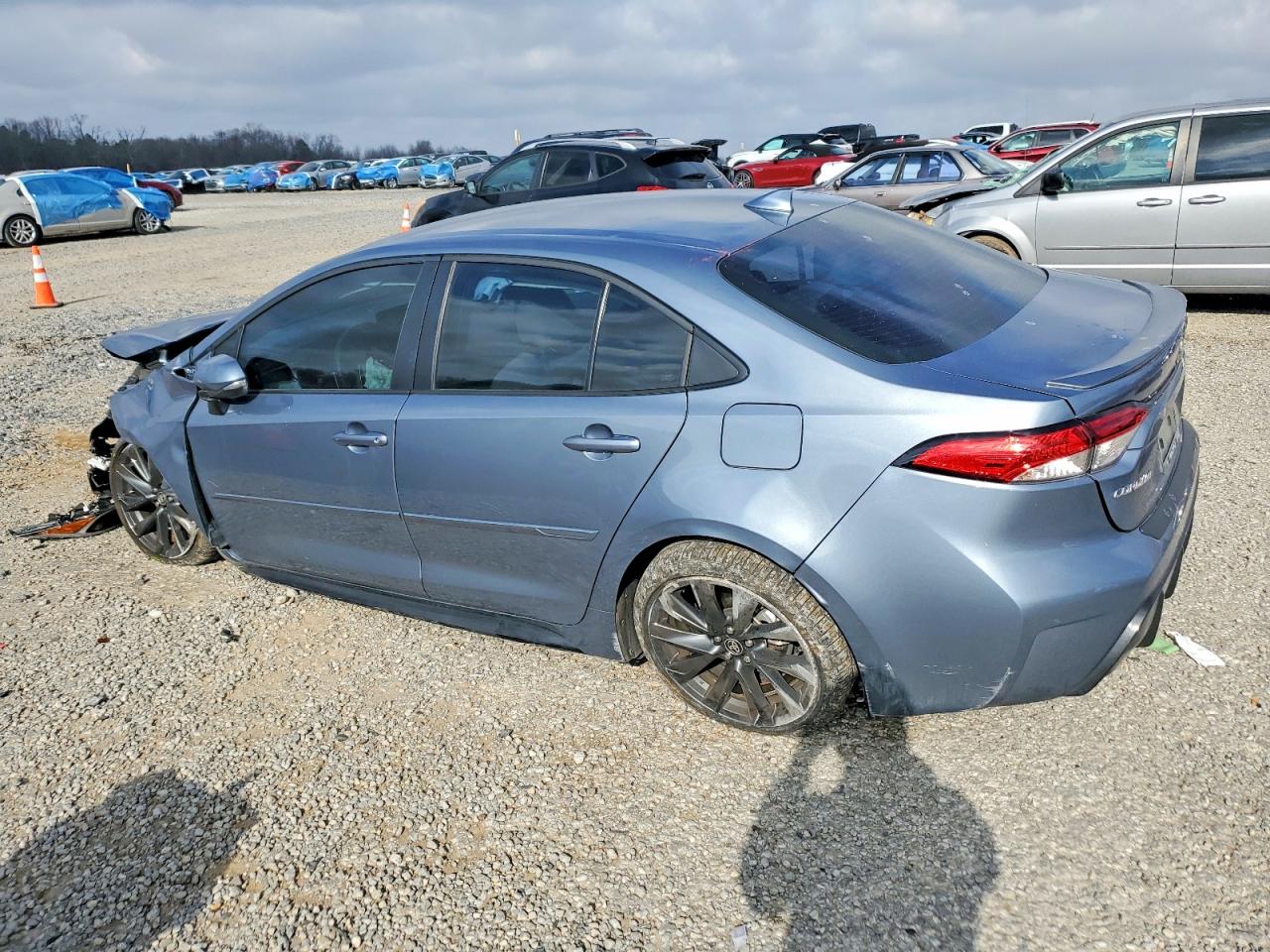 2025 TOYOTA COROLLA SE photo 2