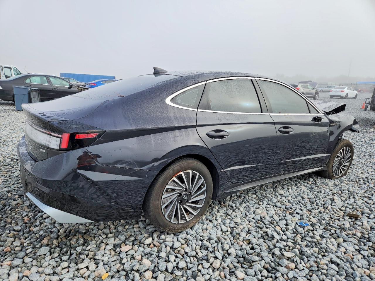 2024 HYUNDAI SONATA HYBRID photo 3