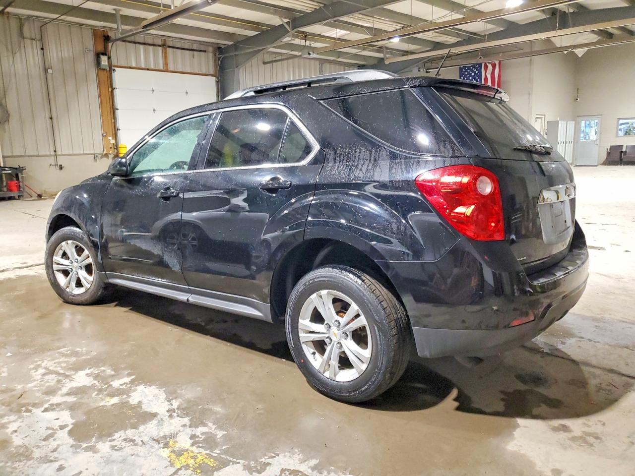 2015 CHEVROLET EQUINOX LT photo 2