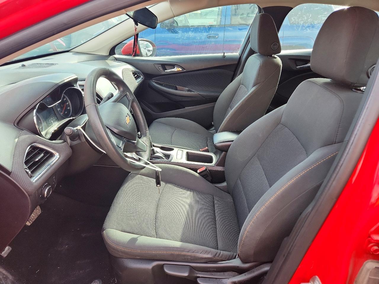 2016 CHEVROLET CRUZE LS photo 7