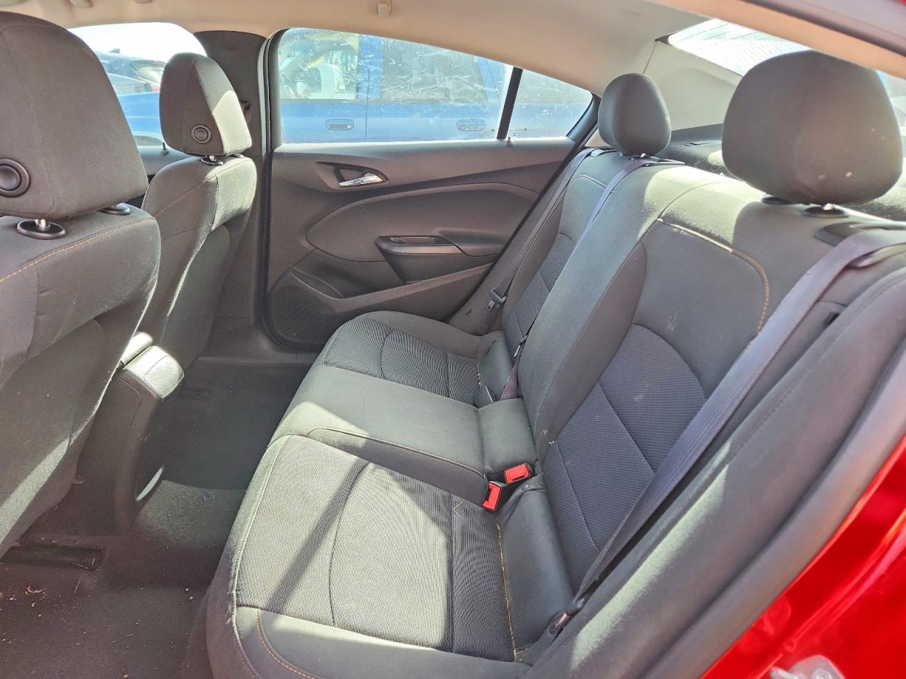 2016 CHEVROLET CRUZE LS photo 10