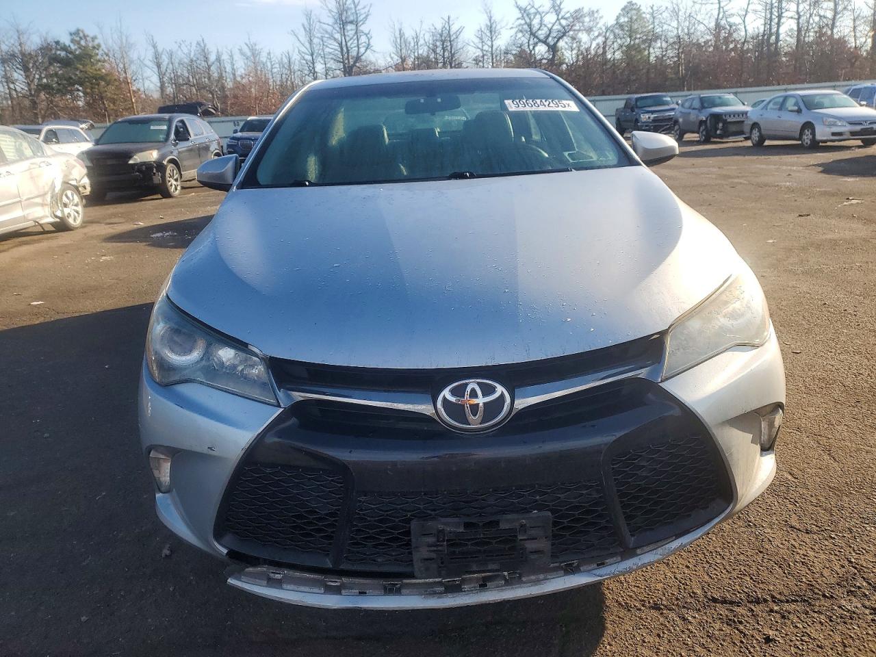 2016 TOYOTA CAMRY LE photo 5