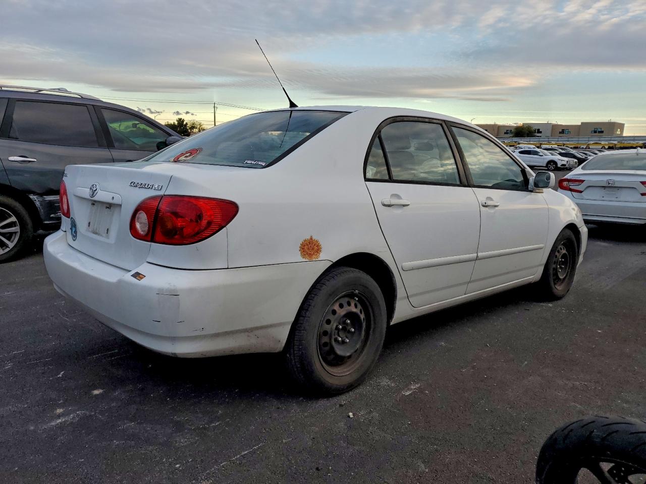 2004 TOYOTA COROLLA CE photo 5