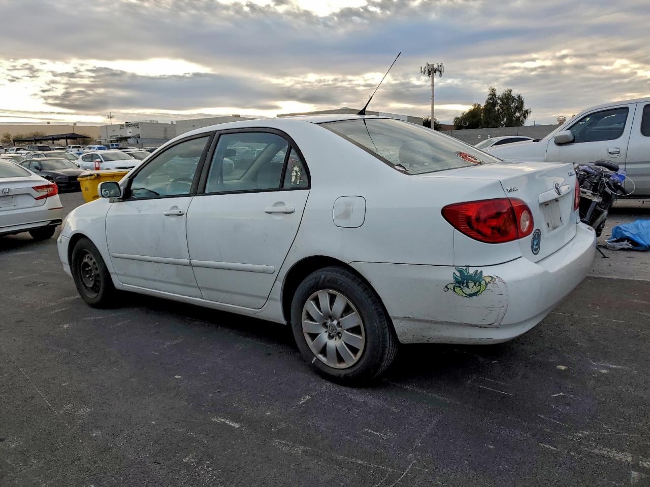 2004 TOYOTA COROLLA CE photo 3