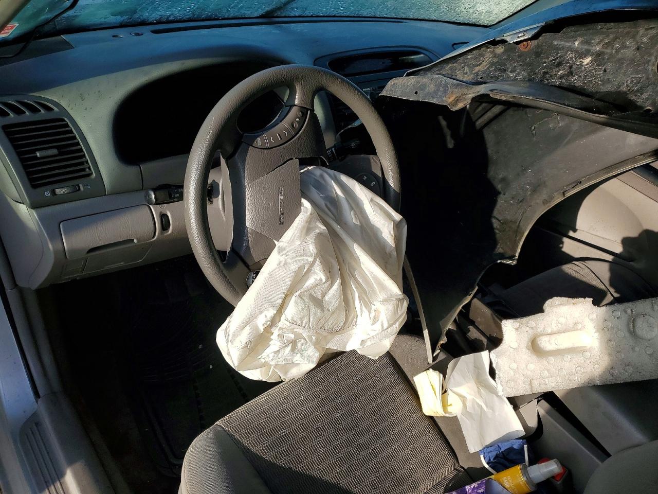 2006 TOYOTA CAMRY LE photo 8