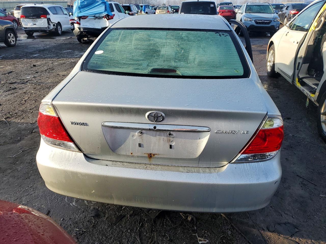 2006 TOYOTA CAMRY LE photo 6
