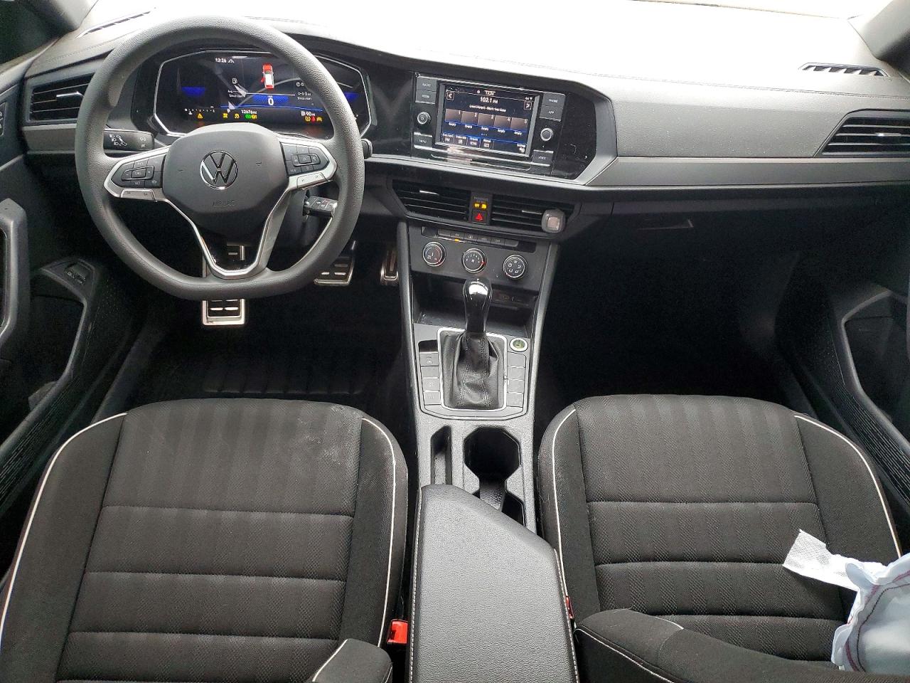 2023 VOLKSWAGEN JETTA SPORT photo 8