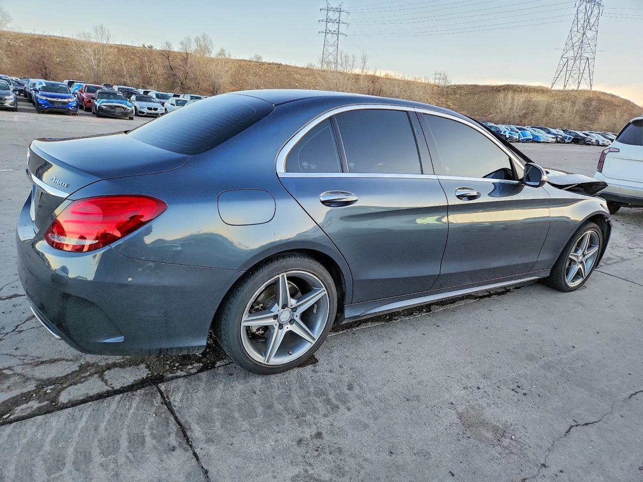 2015 MERCEDES-BENZ C 300 4MATIC photo 3