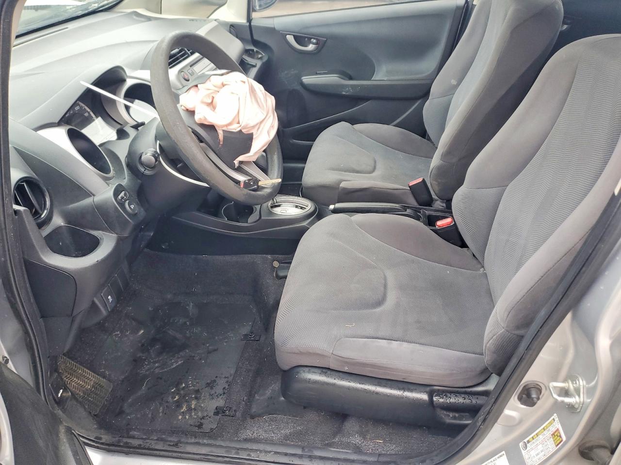 2013 HONDA FIT photo 7