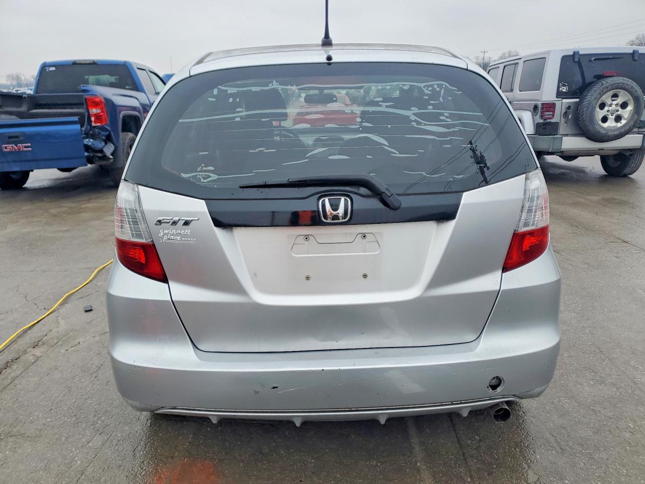 2013 HONDA FIT photo 6