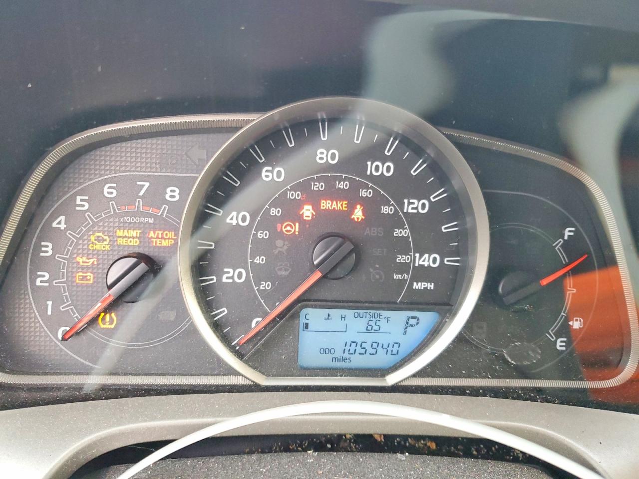 2015 TOYOTA RAV4 XLE photo 9