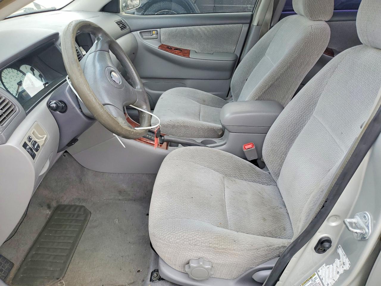 2004 TOYOTA COROLLA CE photo 7