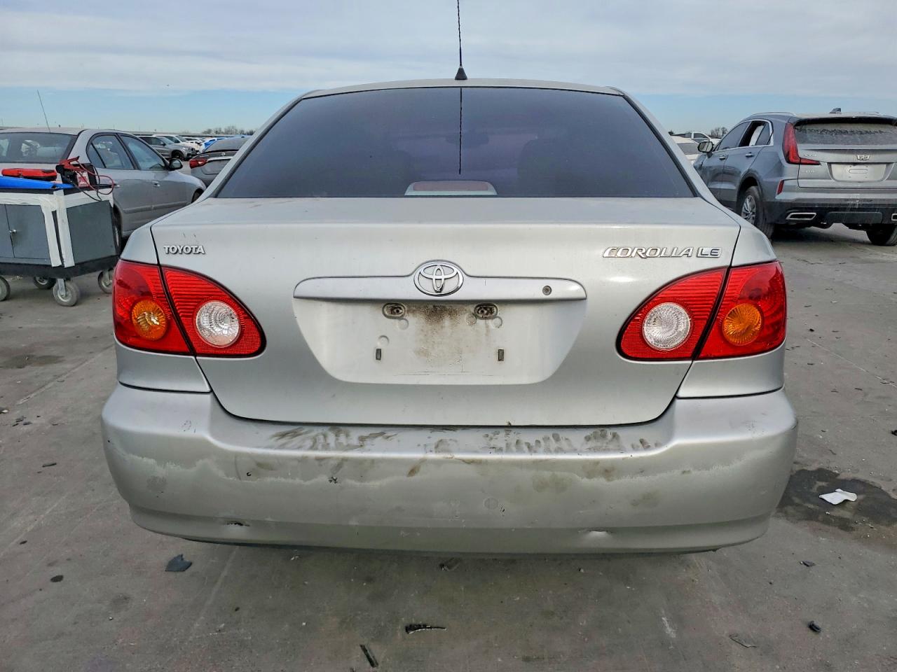 2004 TOYOTA COROLLA CE photo 6