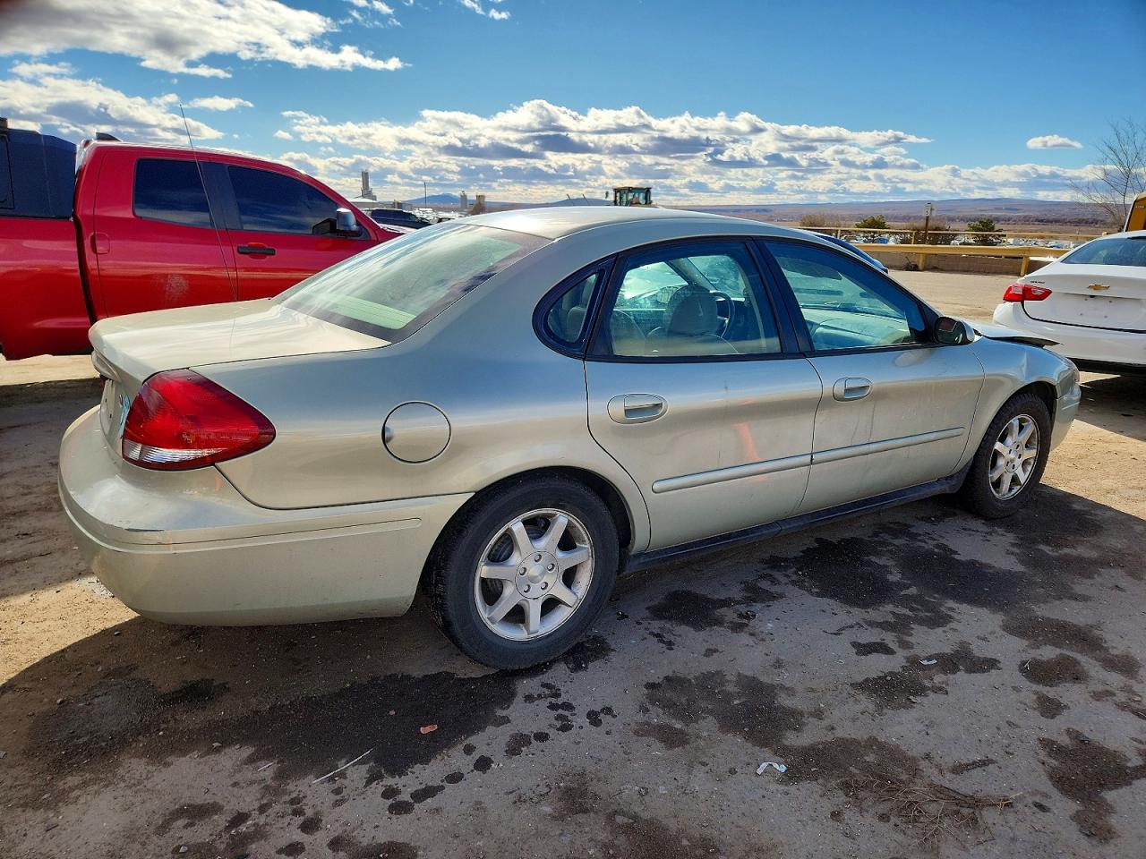 2006 FORD TAURUS SEL photo 3