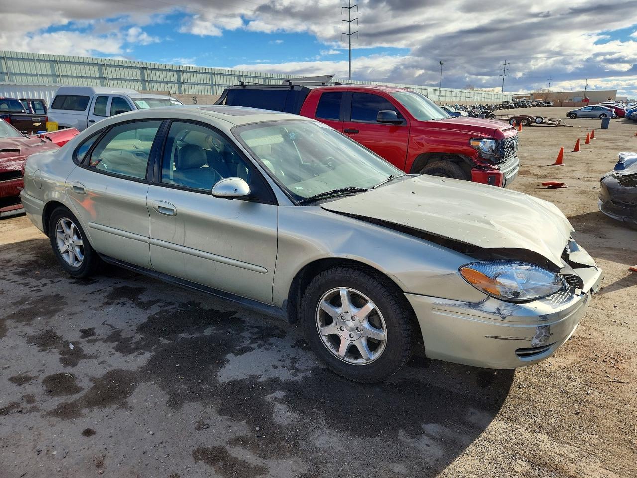 2006 FORD TAURUS SEL photo 4